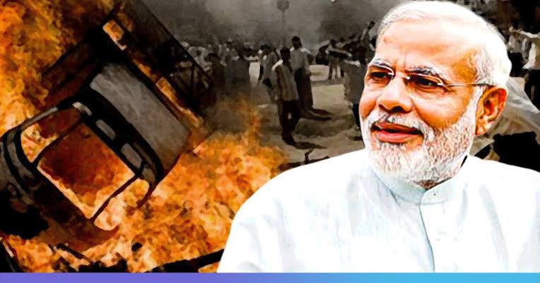 Munnssif's tweet photo. How did nanavati commission gave these man a clean chit when an honest IPS officer sanjiv bhatt made it clear that who was the reason for not controlling the mobs which killed raped and looted muslim localities #2002GujaratGenocide https://t.co/VYFCZxCVfn