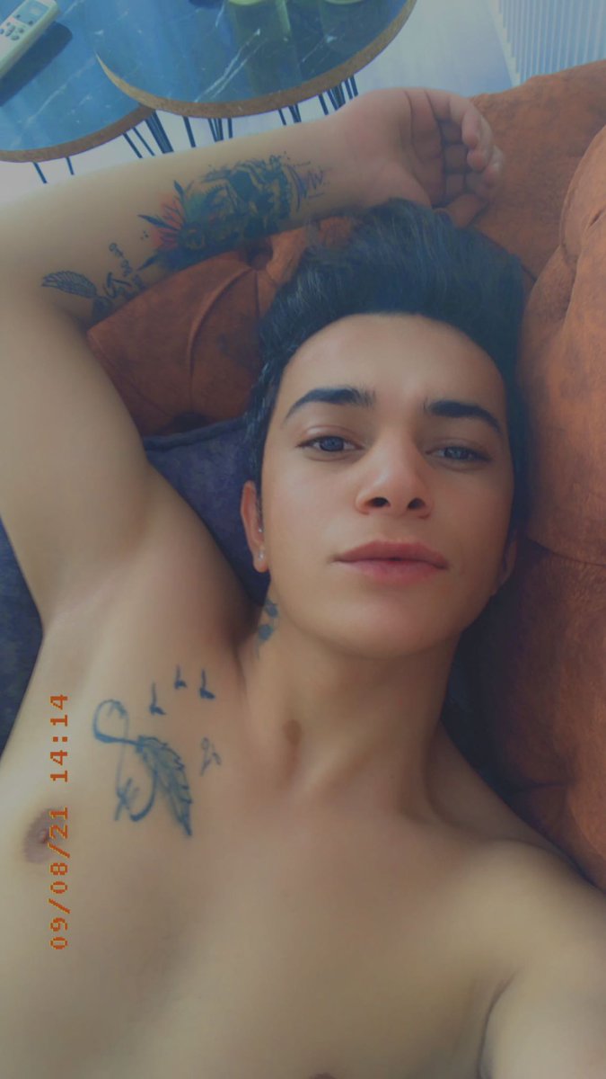 #Diyarbakirgay.  Diyarbakırdan  umut ben 20 yaşındayım pakımlı parlak pasifim yerim var ❤05050033931❤ 🥰🙈 ara görüşelim. #diyarbakirgay