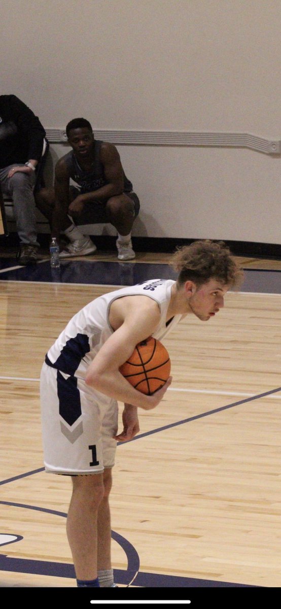 NathanPatrick22's tweet photo. Thank you CCA🖤much love for the school, community and staff it’s been an Amazing 2 years.Ik it didn’t end like we wanted but I want my teammates to know I love them and I couldn’t have asked for a better senior season! Not sure just yet what my future holds.But for now.UNOOUT#1 https://t.co/cVnfL43Gl1