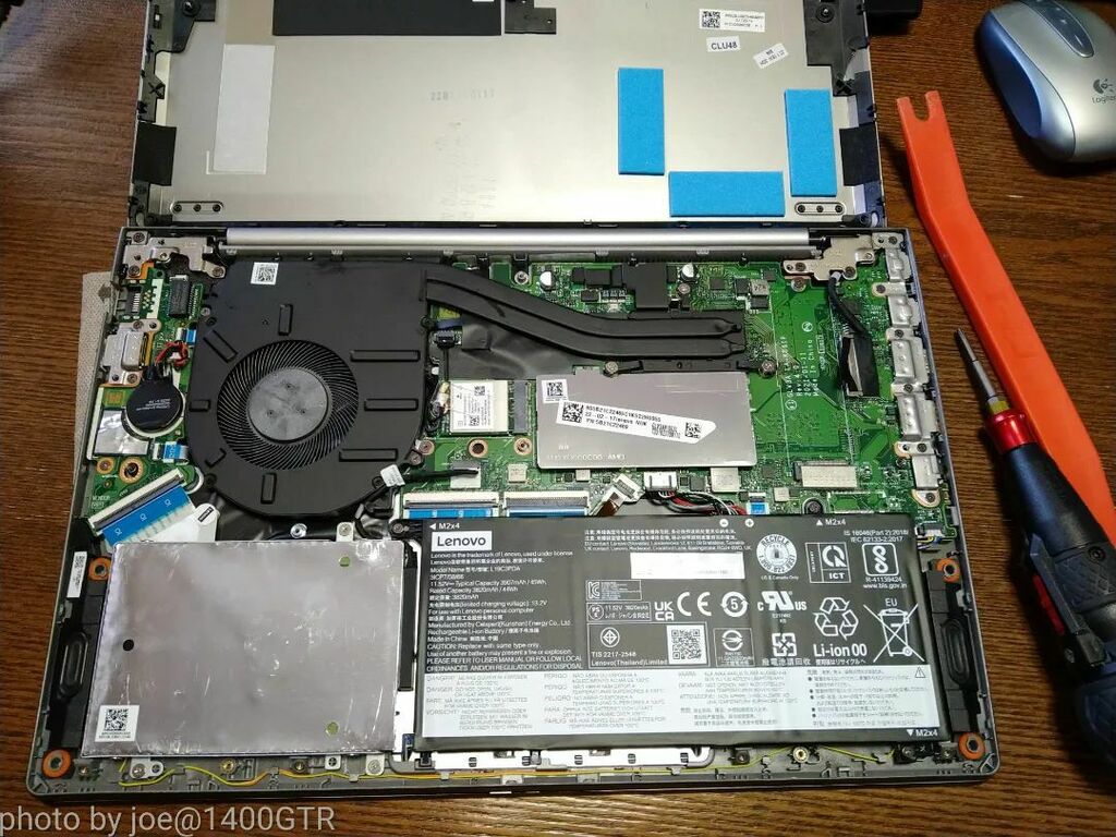 joe_1400GTR's tweet photo. 安く手に入れた #LaptopPC に、
m.2 SSD ヘ換装 と メモリを増設〜
分解して部品を取付けして、快適になりました😃
#ryzen5600u #thinkbook14 #Lenvo https://t.co/53JO0uXYwk https://t.co/osQ6dazqIn