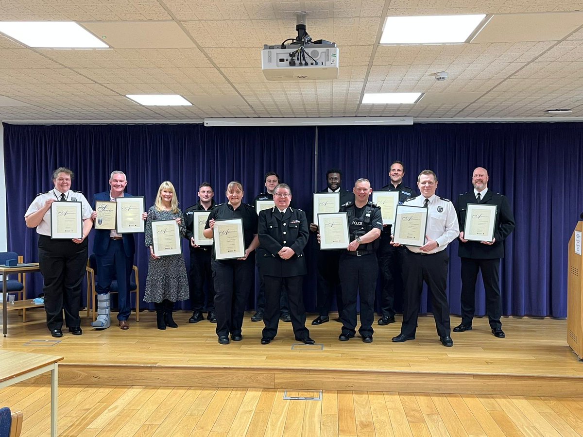 JMS_TVP's tweet photo. Honoured to be able to eventually run my @TVP_Specials⁩ Chief Officers Appreciation Awards ceremony at HQ this afternoon. It is such a privilege to be able to recognise both specials &amp; regulars for their exceptional commitment &amp; dedication @TV_PCC⁩ ⁦⁦⁦@ThamesVP⁩ https://t.co/vfUTZ19ndv