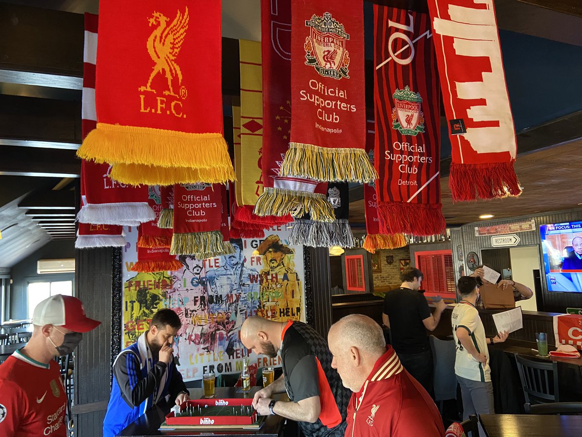 <a href="/OLSCDetroit/">LFC Detroit - OLSC</a> represented today at <a href="/UnionJackPub/">Union Jack Pub</a> for the #CarabaoCupFinal. The #IndyReds playing some <a href="/binhoboard/">Biñho Board</a> with #LFC scarves up.