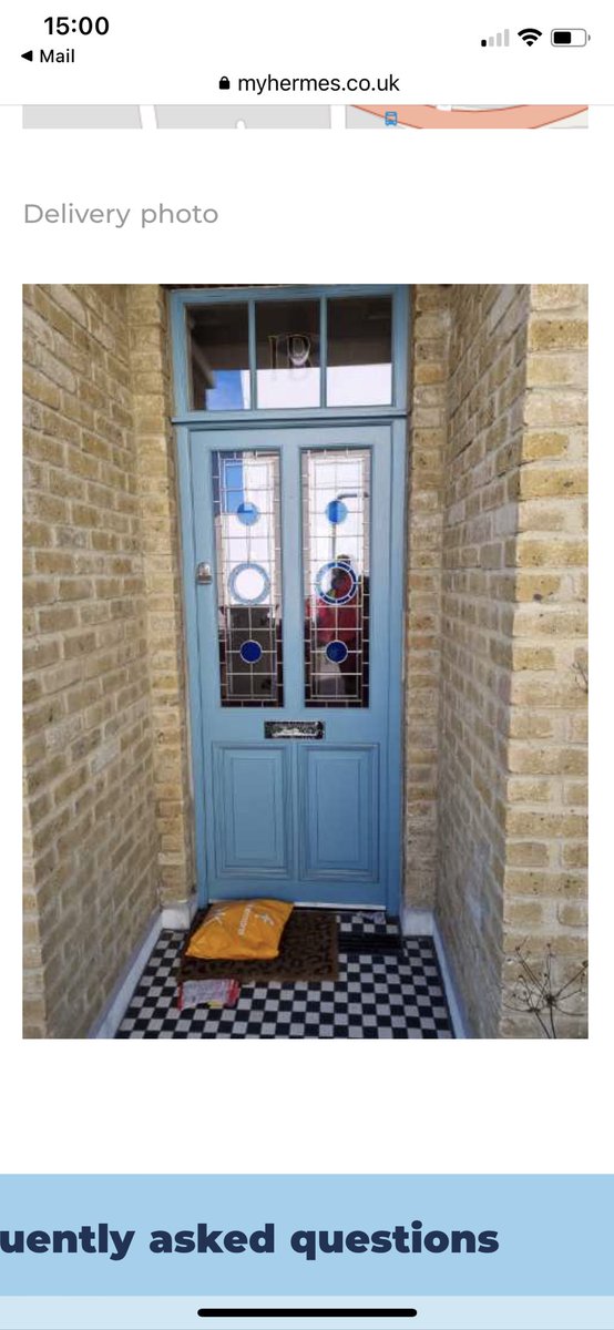 veritylmitchell's tweet photo. It’s getting a bit ridiculous now @Hermesparcels … parcel once again left on the doorstep with no knock or calling card only this time was stolen by someone as captured on my video camera. https://t.co/HXsRZtoXjp