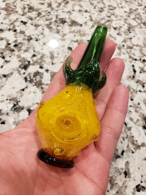 My newest piece 😄 https://t.co/dDVaZlBEd5<a href="/tag/foreskinfriday"class="tags"><span>#foreskinfriday</span></a>