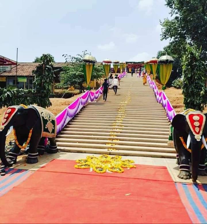 Sunitha Sandesha (@suni_krishna) on Twitter photo <a href="/divya98o/">Divya Bharathi</a> <a href="/sandhya_laxmi/">#Gou Sandhya 🇮🇳</a> <a href="/mespoorthim/">Spoorthi</a> <a href="/ChaithraBhat4/">Chaithra Bhat</a> <a href="/PutturBhat/">Bhagyashree Bhat Puttur</a> <a href="/ShankaraPeetha/">Sri RamachandrapuraMatha 🕉️</a> <a href="/AkshathaBhatTP/">Akshatha Bhat | ಅಕ್ಷತಾ ಭಟ್ 🇮🇳</a> <a href="/anki_neerpaje/">Ankitha Neerpaje</a> <a href="/Nikhi97/">Nikhita Hegde</a> @ChandanShastrii <a href="/SriMathaMani/">RamachandrapuraMatha</a> <a href="/Shankaracarya36/">RaghaveshwaraBharati</a> <a href="/VishnuguptaVV/">Vishnugupta VishwaVidyaPeetham ||卐||</a> <a href="/Gurukula_SRPM/">Gurukula</a> <a href="/rj_gurukulam/">Rajarajeshwari Gurukulam</a> <a href="/sb_gurukulam/">Sarvabhouma Gurukulam</a> <a href="/MahanandiGoulok/">Mahanandi Gouloka</a> <a href="/gouswarga/">Gouswarga</a> <a href="/Amritadhara/">Goushala @SRPM</a> <a href="/TheIndianTemple/">#IndianTemples</a> <a href="/templesofindia_/">Temples Of India</a> <a href="/WithSriSri/">With SriSamsthana</a> <a href="/PrabhuChavanBJP/">Prabhu Bhamla Chavan</a> <a href="/UllekhaMhMandal/">ULLEKHA MAHAMANDALA</a> @gokRDPR <a href="/GopinathVaradh2/">GV || #Hindutva is Hinduism That Resists.</a> <a href="/gophala_trust/">Gophala Trust</a> <a href="/GouParivara/">भारतीय गोपरिवार</a> <a href="/Goumatha/">Goumatha - The Living God</a> <a href="/GoubandhuSrpm/">GOUBANDHU SRPM</a> <a href="/GouVishwa/">GouVishwa</a> In the hearts of this Mahanandi Gouloka resides Sri #Govardhanagiridhari Gopalakrishna temple. The speciality of this temple is that the devotees climb the steps and worship Lord Gopalakrishna,chanting Vishnusahasranama. This is the world's first #Vishnusahasranama Kshethra. <a href="/divya98o/">Divya Bharathi</a> <a href="/sandhya_laxmi/">#Gou Sandhya 🇮🇳</a> <a href="/mespoorthim/">Spoorthi</a> <a href="/ChaithraBhat4/">Chaithra Bhat</a> <a href="/PutturBhat/">Bhagyashree Bhat Puttur</a> <a href="/ShankaraPeetha/">Sri RamachandrapuraMatha 🕉️</a> <a href="/AkshathaBhatTP/">Akshatha Bhat | ಅಕ್ಷತಾ ಭಟ್ 🇮🇳</a> <a href="/anki_neerpaje/">Ankitha Neerpaje</a> <a href="/Nikhi97/">Nikhita Hegde</a> @ChandanShastrii <a href="/SriMathaMani/">RamachandrapuraMatha</a> <a href="/Shankaracarya36/">RaghaveshwaraBharati</a> <a href="/VishnuguptaVV/">Vishnugupta VishwaVidyaPeetham ||卐||</a> <a href="/Gurukula_SRPM/">Gurukula</a> <a href="/rj_gurukulam/">Rajarajeshwari Gurukulam</a> <a href="/sb_gurukulam/">Sarvabhouma Gurukulam</a> <a href="/MahanandiGoulok/">Mahanandi Gouloka</a> <a href="/gouswarga/">Gouswarga</a> <a href="/Amritadhara/">Goushala @SRPM</a> <a href="/TheIndianTemple/">#IndianTemples</a> <a href="/templesofindia_/">Temples Of India</a> <a href="/WithSriSri/">With SriSamsthana</a> <a href="/PrabhuChavanBJP/">Prabhu Bhamla Chavan</a> <a href="/UllekhaMhMandal/">ULLEKHA MAHAMANDALA</a> @gokRDPR <a href="/GopinathVaradh2/">GV || #Hindutva is Hinduism That Resists.</a> <a href="/gophala_trust/">Gophala Trust</a> <a href="/GouParivara/">भारतीय गोपरिवार</a> <a href="/Goumatha/">Goumatha - The Living God</a> <a href="/GoubandhuSrpm/">GOUBANDHU SRPM</a> <a href="/GouVishwa/">GouVishwa</a> In the hearts of this Mahanandi Gouloka resides Sri #Govardhanagiridhari Gopalakrishna temple. The speciality of this temple is that the devotees climb the steps and worship Lord Gopalakrishna,chanting Vishnusahasranama. This is the world's first #Vishnusahasranama Kshethra.