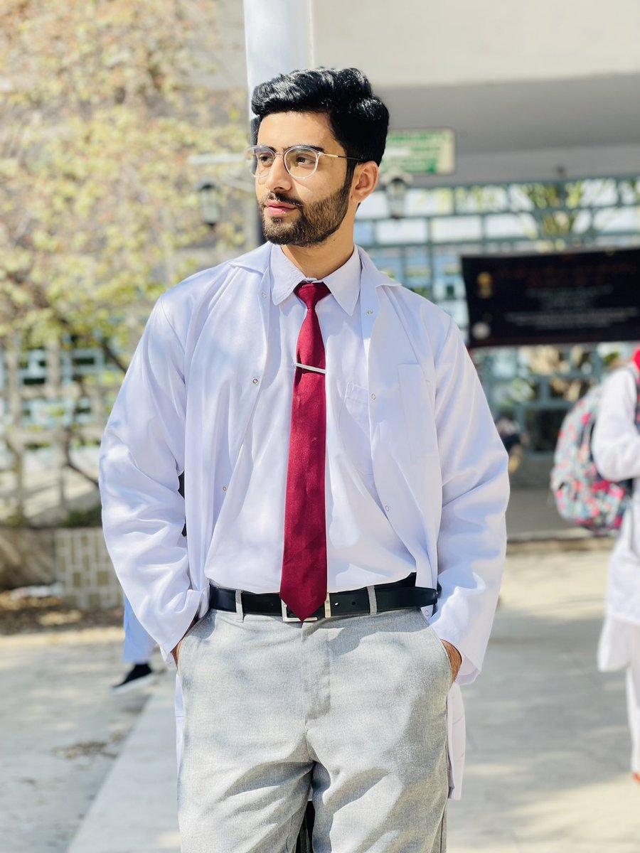 randhawa_mubeen's tweet photo. Done and dusted with Basic Medical Sciences 🥲♥️
#2ndprof ☑️ https://t.co/3000KhJXHW