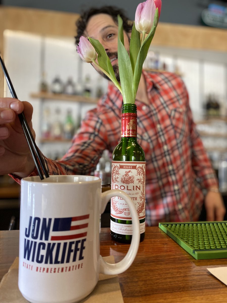 Good Morning from Boulivard Bread. Sun is coming out and the ice is melting.
What a beautiful day🌞