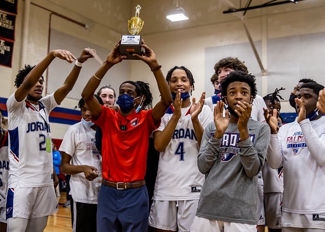 Coach_Ross_1's tweet photo. My mom used to always say “What is for you, is for you” Unfortunately, our season ended 3 games short of a State Championship. Not the outcome we wanted, but what we were able to accomplish this year is nothing short of amazing. Jordan Basketball is on the rise ⬆️!! 😮‍💨🤞🏾 https://t.co/noFaMSoLXE