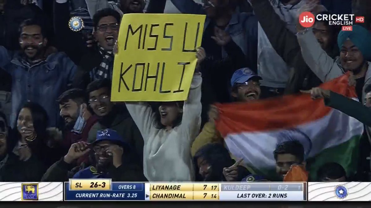 BreatheKohli's tweet photo. THE STATS , THE STREETS .

Kohli has both and no one can take that away from him ❤️👑 https://t.co/DjXmuHzRgC