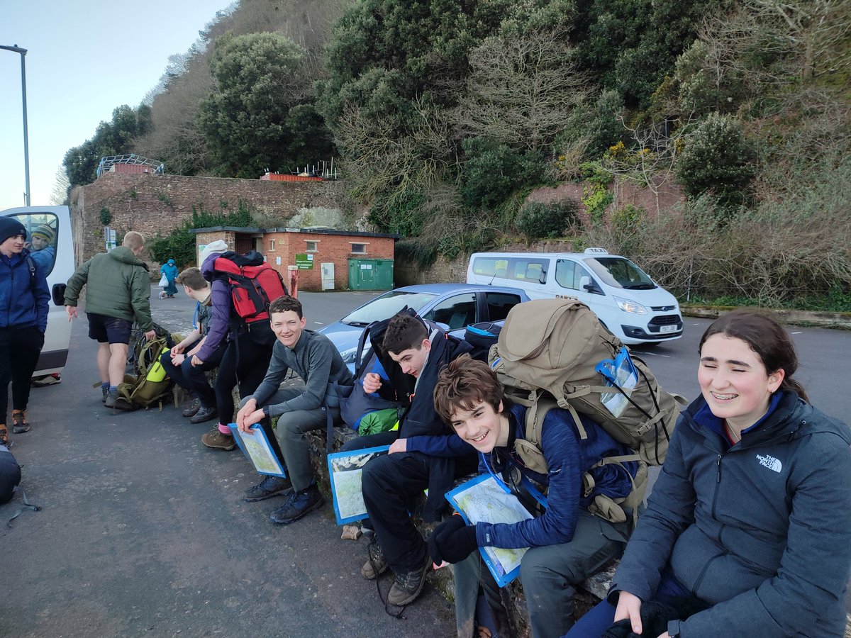 WadesonGeog's tweet photo. @AcaciaMillfield @MillfieldSenior @NineAtMillfield @MillfieldODE Evie and Zoe (hiding) after 20k of Ten Tors training. #endurance #goodnav #Acaciahouse #beautifulday https://t.co/85LGxzoNhX