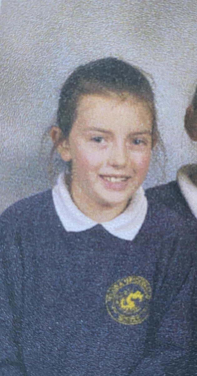 xMaybellax's tweet photo. Why do I look like a young Harry Styles? 🤔🤔 @Harry_Styles https://t.co/a11SWlA9rb