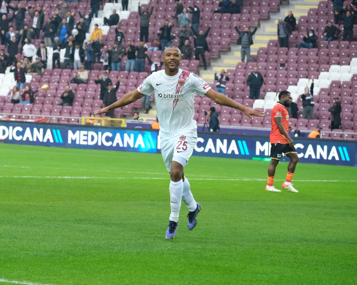 Hatayspor_FK's tweet photo. ᗩYOᑌᗷ Eᒪ KᗩᗩᗷI 💣
ᗩYOᑌᗷ Eᒪ KᗩᗩᗷI 🔥
ᗩYOᑌᗷ Eᒪ KᗩᗩᗷI 💥
#HTYvYMS
#AtakaşHatayspor https://t.co/CucEnwqWwc