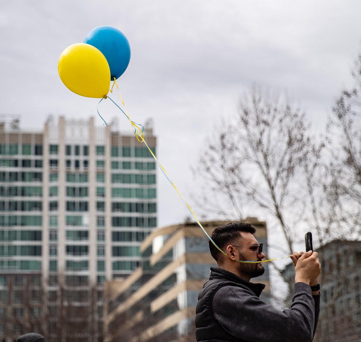 Maya Carter (@mayacartphoto) on Twitter photo An Asheville man video calls his relatives in Ukraine during a prayer vigil. #Ukraine <a href="/asheville/">The Citizen Times</a> An Asheville man video calls his relatives in Ukraine during a prayer vigil. #Ukraine <a href="/asheville/">The Citizen Times</a>