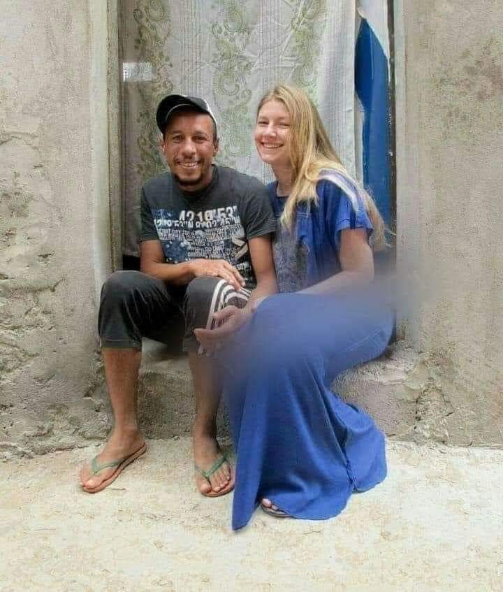 تم بحمد الله وصول أول واحده اوكرانيه عقبال الباقي باذن الله 😅😅😅