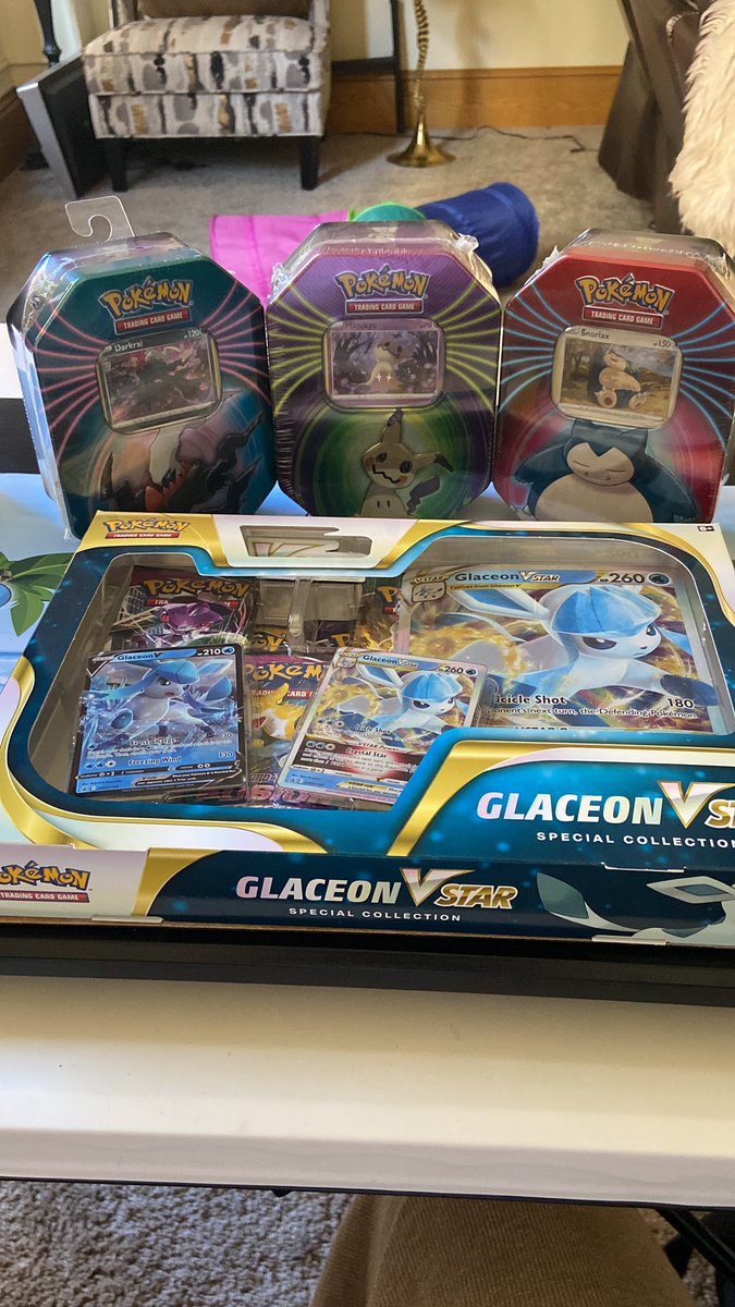TheRealPokeWill's tweet photo. 🚨GIVEAWAY!!🚨

First 3 people to leave a positive review on my TCG Player Account will win a Pokémon collector’s tin! 

One random person will receive a Glaceon Vstar Collectors Box along with a tin of their choice.

Link to TCG Reviews in bio! 

Comment a photo of the review! https://t.co/AvLuuVfgyY