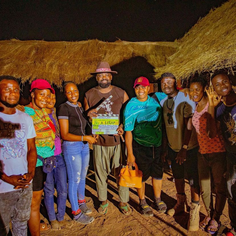 kap_hub's tweet photo. It’s a wrap!!!
#anikulapothemovie
#kaphub #goldeneffectspictures #kapmotionpictures #kapfilmvillage #kunleafolayan https://t.co/8VXBEmyf1C