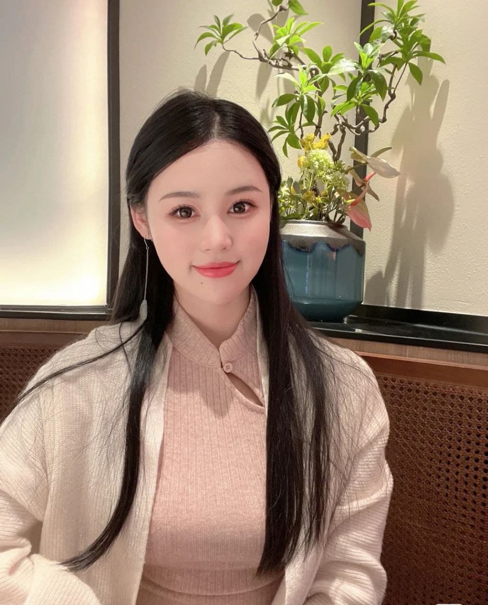 Jennife254698's tweet image. With cosmic romance in mind, and cherish the ordinary life in the world