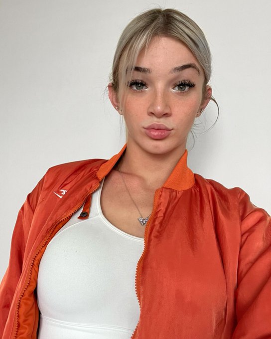 TW Pornstars - Stella Samore. Pictures and videos from Twitter. Page 11