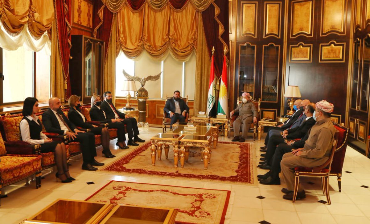 RyanAlChaldean's tweet photo. التقينا رئيس الحزب الديمقراطي الكردستاني وتوجهنا مع وفد قيادي من حركة بابليون إلى إربيل، حيث بحثنا اخر المستجدات السياسية ووضع المسيحيين في الإقليم وسهل نينوى والمشاكل العالقة وضرورة التعاون للوقوف على معاناة شعبنا على ان يتم التنسيق لايجاد حلول. https://t.co/m2AbwbrlUP