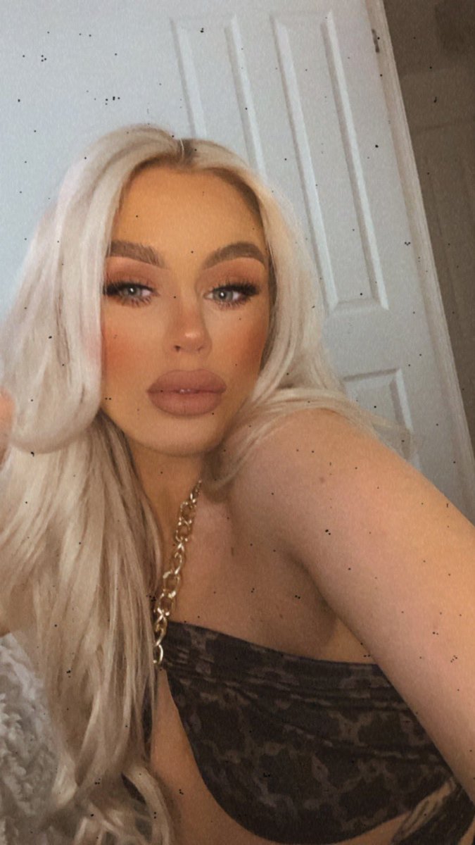 April Dundas tweet media