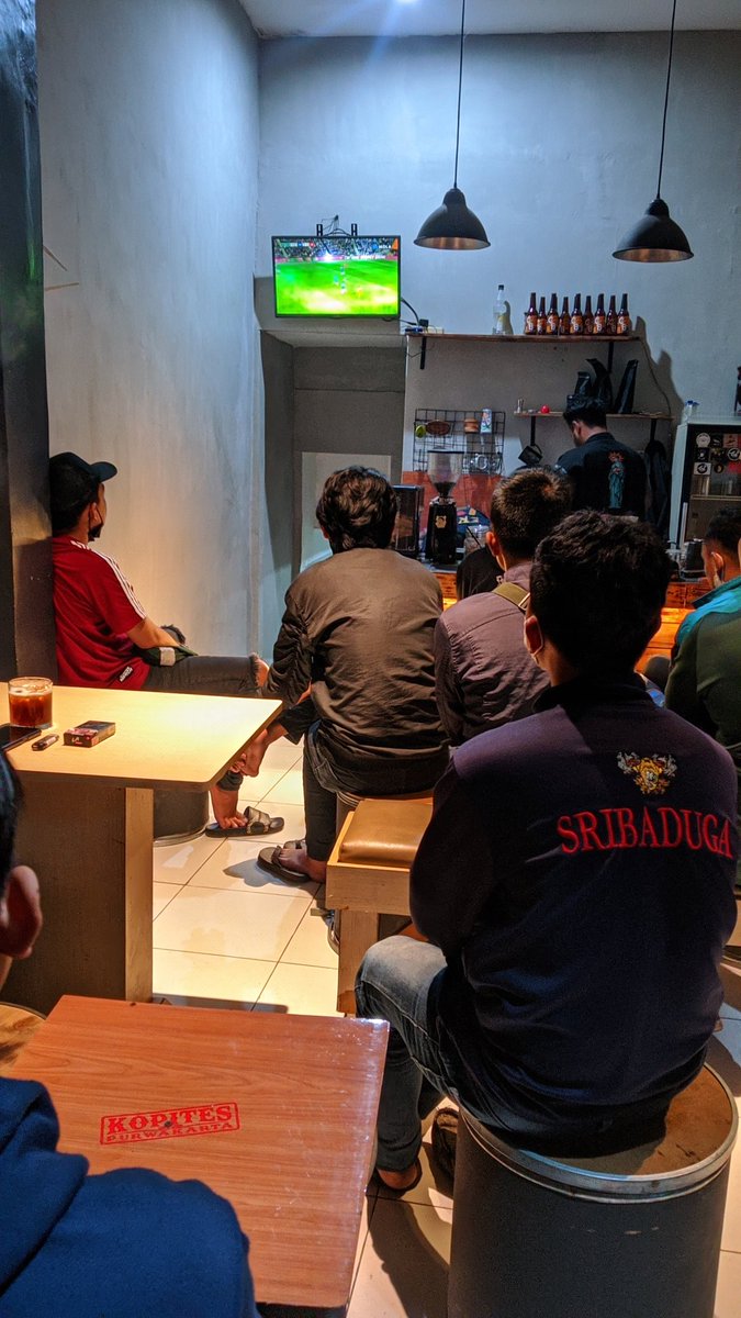 Dan akhirnya nobar kembali dan ini final.