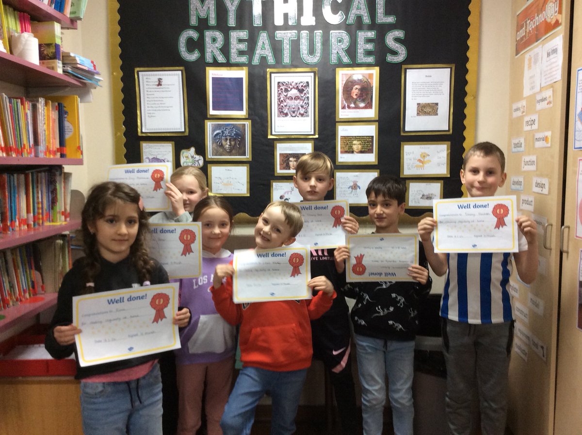 MelthamMoor's tweet photo. Year Three Reading Stars from last half term.
#MMYear3 #MMEnglish https://t.co/dqdn3hg071