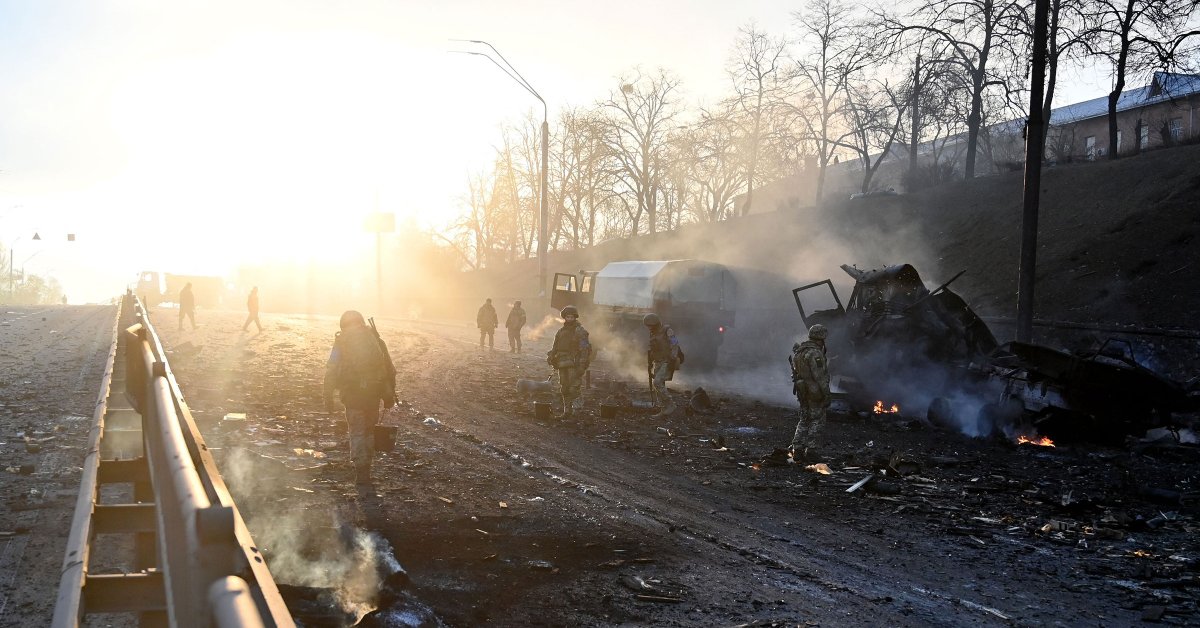 Украина атакует российские города. Военные действия на Украине. Трупы российских солдат на Украине.
