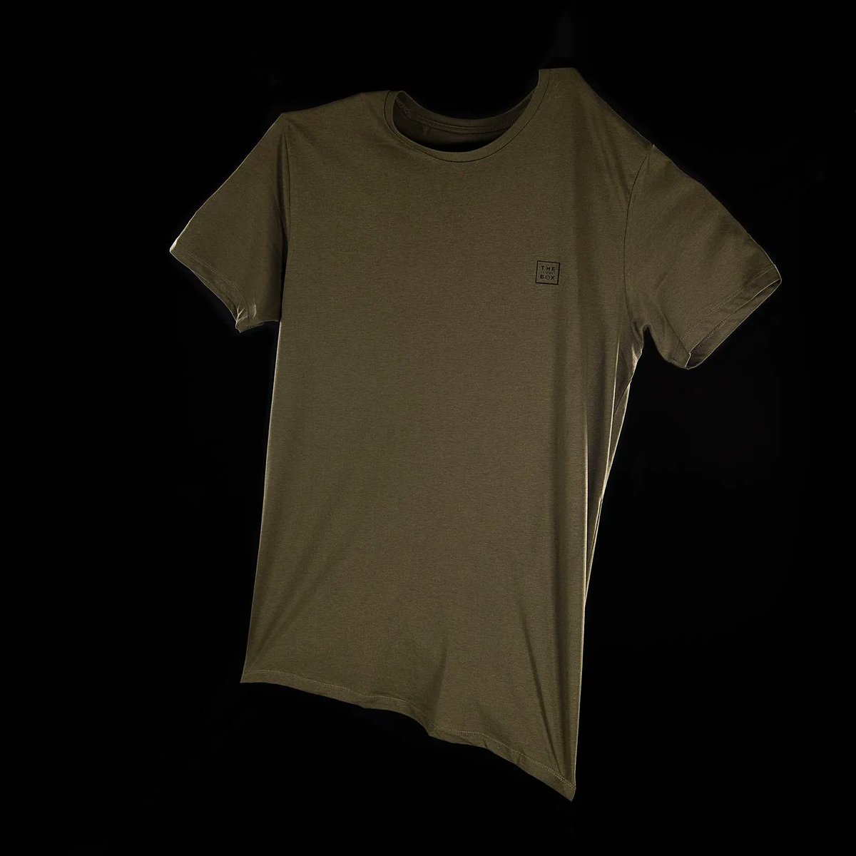 TheContentBoxUK's tweet photo. Unorthodox advertising? That's us. We were born to stand out - thats why we create campaigns to get you and your customers talking.

Take a look at this campaign we shot for one of our very own branded tees - practise makes perfect, right? #thecontentbox #brandedtee https://t.co/YAR4MbKzKa