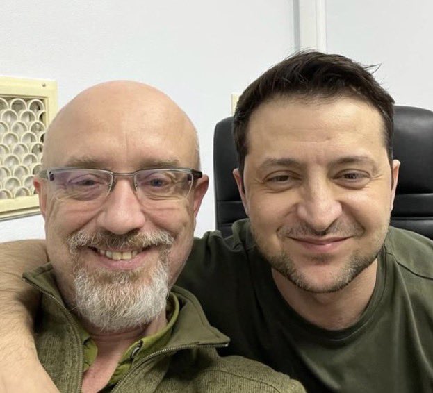 Putin vs Zelensky this afternoon. Both with their defense ministers btw as Putin orders his minister to ready troops for heightened alert