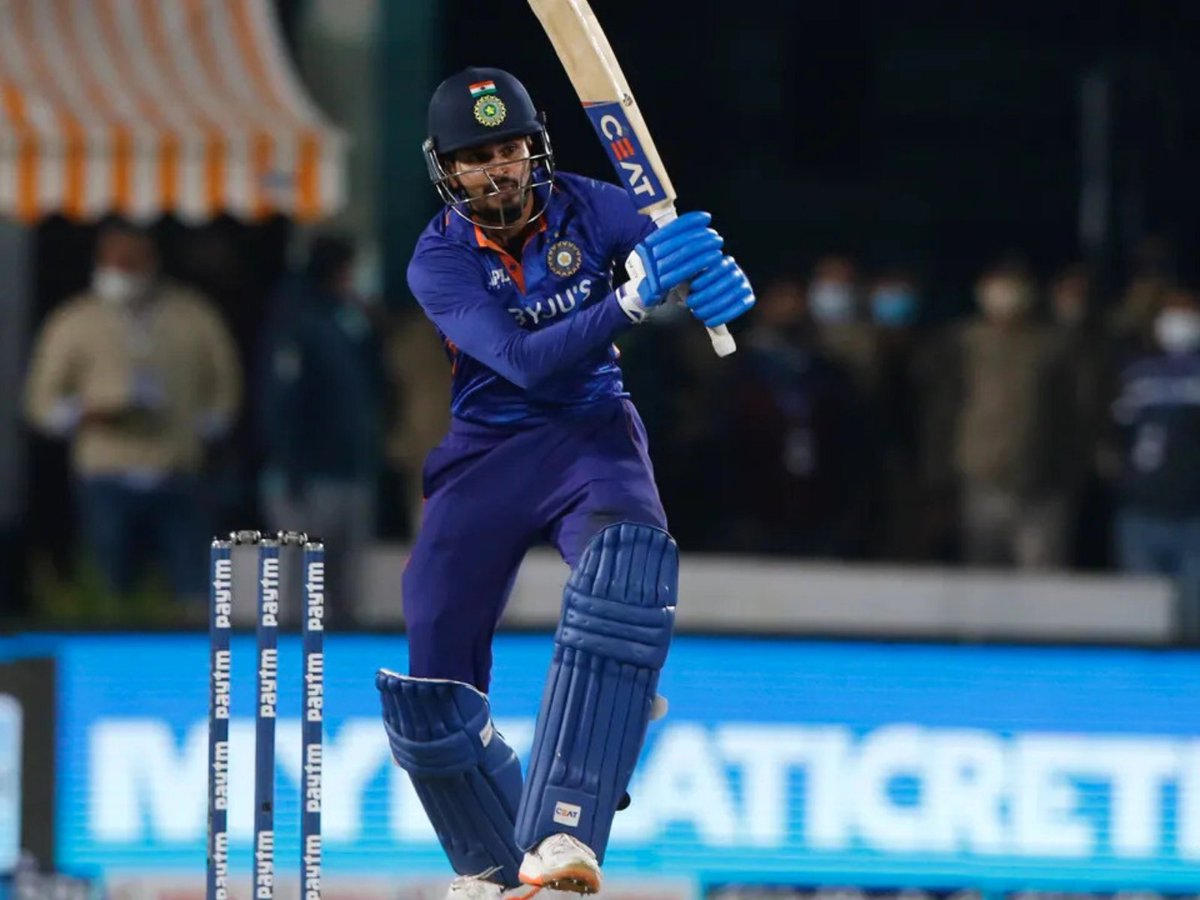KKRiders's tweet photo. "𝙈𝙖𝙞𝙣 𝙧𝙪𝙠𝙚𝙜𝙖 𝙣𝙖𝙝𝙞" 🔥

📸: BCCI | @ShreyasIyer15 #INDvSL #CricketTwitter https://t.co/p7St1zGR1f