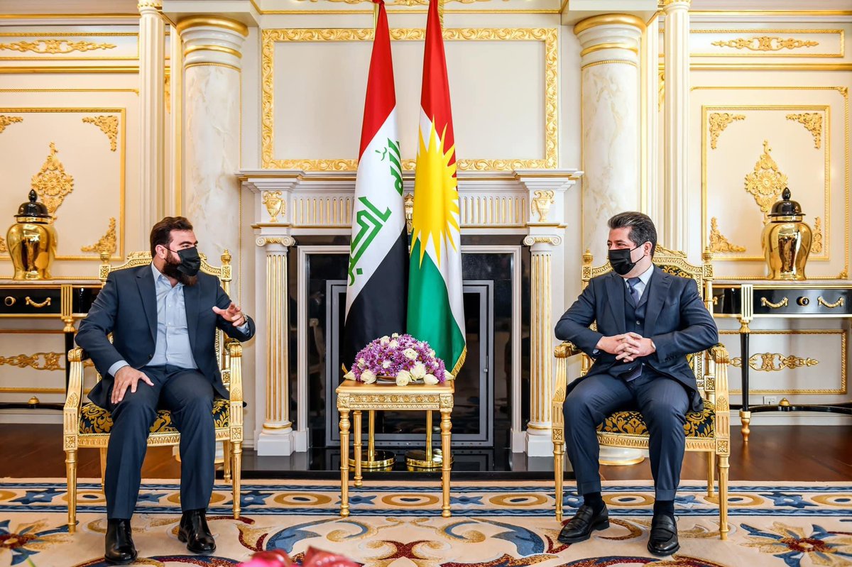 RyanAlChaldean's tweet photo. التقينا مع وفد قيادي من حركة بابليون، رئيس حكومة اقليم كردستان السيد مسرور البرزاني بحضور السيد ريبر احمد وزير داخلية الاقليم كردستان وذلك ضمن جولة سياسية في الإقليم . https://t.co/CcPHqnncMM