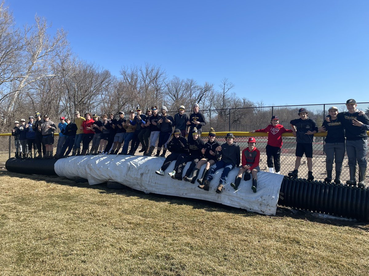 Done.  ✔️ Thanks to the 30 dudes who came out!  #dirttimedayone