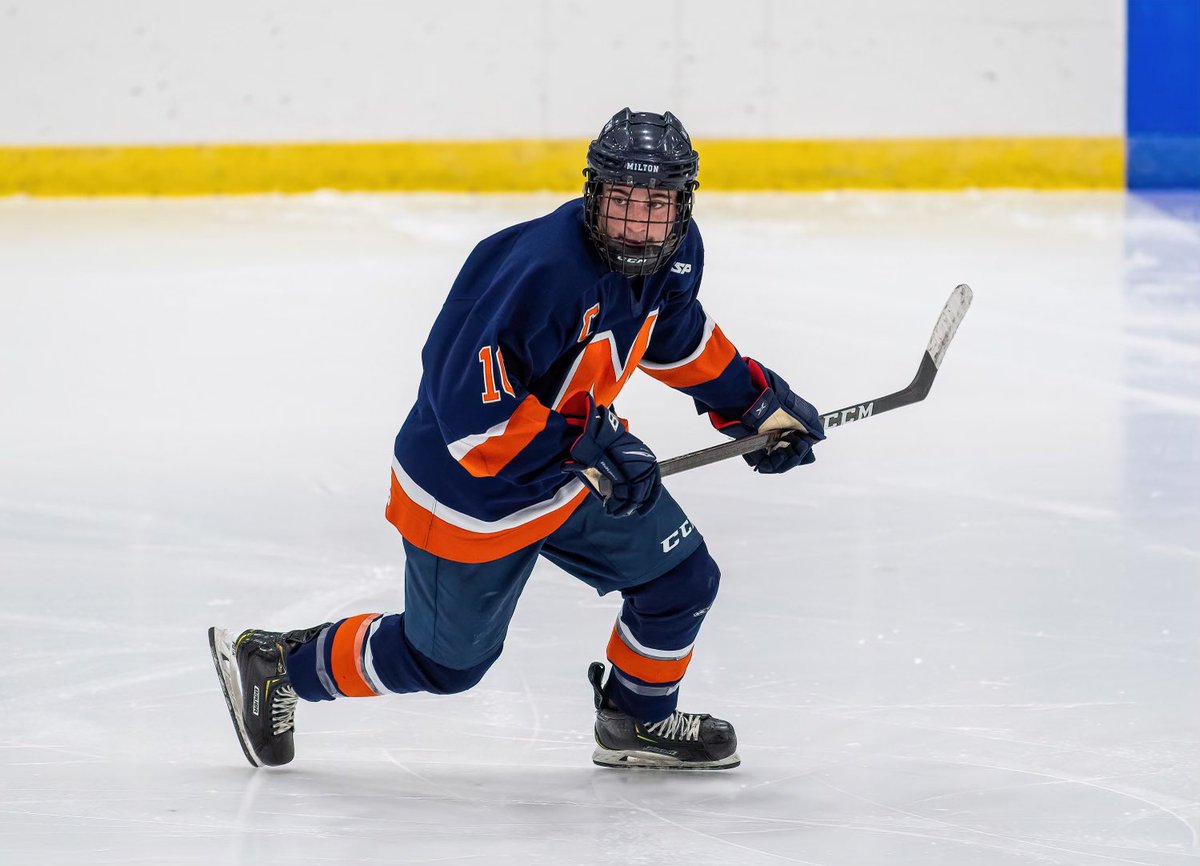 The Flock is excited to add Hamilton College Commit Brad Holcomb is currently the captain of Milton Prep.  He will bring speed and solid play on both side of the puck. 

Welcome to the party, Brad. #FearTheFlock