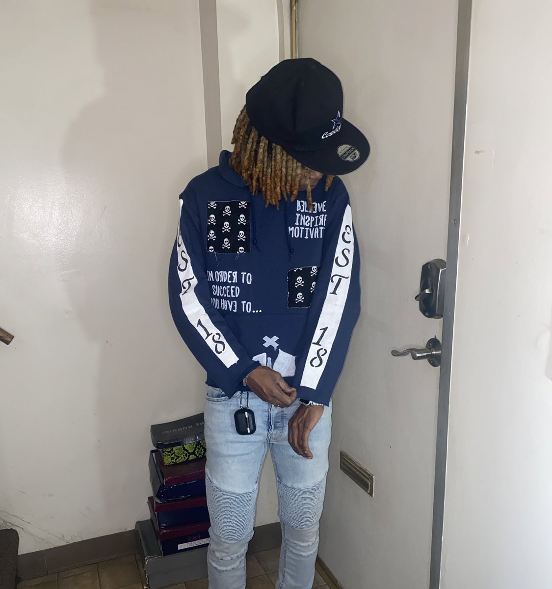 Nae_Buckz's tweet photo. - it’s crazy cause i really made these jawns January of 2021 but nobody will ever know cause i never cared about posting shit 🤷🏾 just cause you don’t see me post it don’t mean buckz ain’t BEEN doing it ‼️💯 #StruggleForSuccess #SFS #BuckzTheCEO https://t.co/wSrpdMK73L