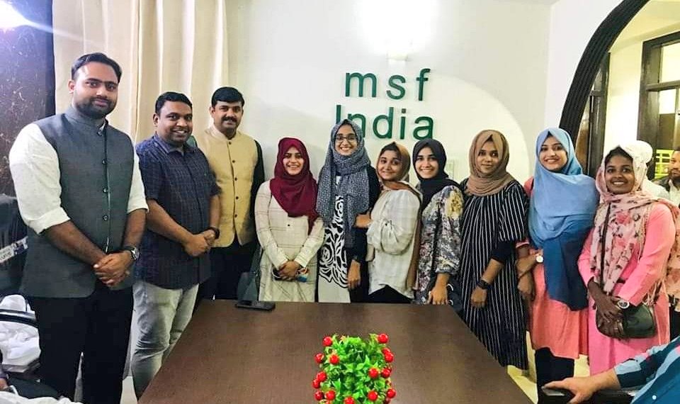 thohani's tweet photo. Visiting the new office of msf National Committee inaugurated by respected Jb Sayyid Sadikali Shihab Thangal today at Delhi, along with dear msf Haritha team. National President @AsharafaliTp, Vice President @AhamedSaju1, Secretary Shameer Idiyattil are present. @msfIndiaonline https://t.co/UALyDiY53p