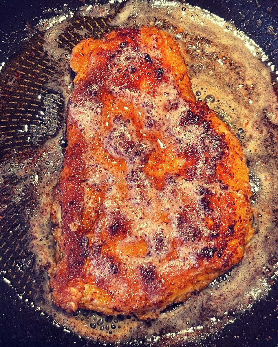 TheGaztronome's tweet photo. #chicken #schnitzel #bitoffoamingbutter #yes #allkindsofyes https://t.co/FQp98KF9Kz