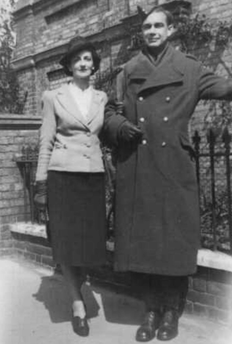 Ann (Annie) Riley, born in Wales, UK, December 8th 1907, &amp; Alfred Sterling Dean, born 8th February 1905 Ontario, Canada. Ann &amp; Alfred were married in Brighton between January and March 1941.