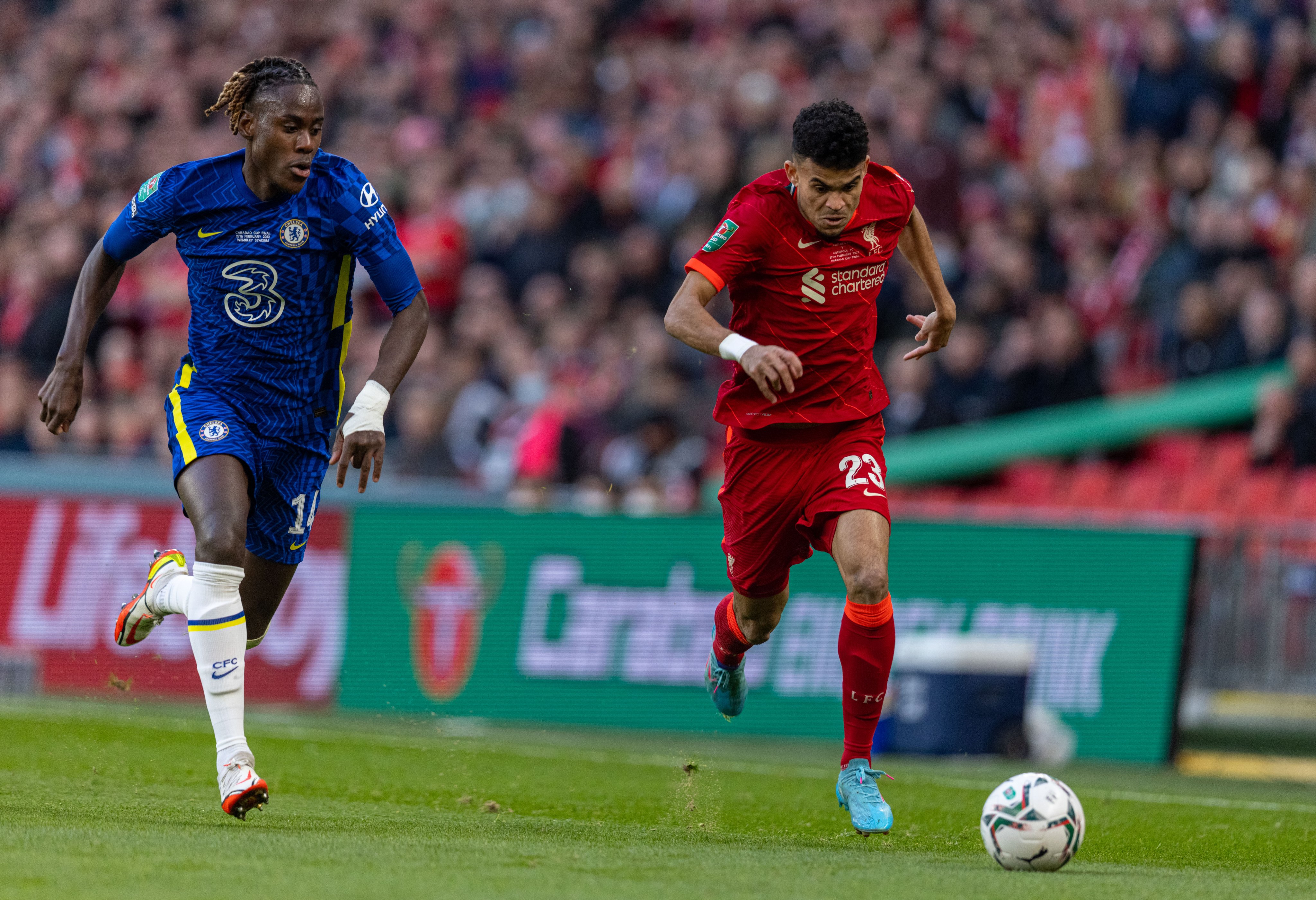 Liverpool FC on Twitter: "50' - Diaz flicks the ball over Chelsea's back  line for Mane. Mendy rushes out to punch it clear. 🔵 [0-0] 🔴  #CarabaoCupFinal https://t.co/mhFcBijh2Q" / Twitter