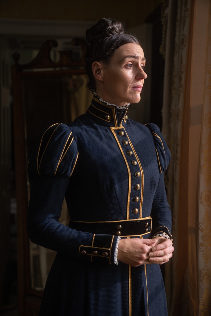 I know, <a href="/surannejones/">surannefan</a> - Monday is coming. 😭
BUUUUT that brings us one day closer to series 2 of #gentlemanjack 🥳

Find it on <a href="/bbciplayer/">BBC iPlayer</a> and <a href="/hbo/">HBO</a> this spring! 

Also, show @tompye33 some love for these gorgeous costumes!

#listersisters #gj2 #gentlemanjackhbo #periodcostume