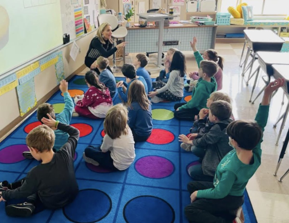 AHSchools's tweet photo. ICYMI: Rum River Elementary was highlighted recently, when former Mrs. Minnesota and new substitute teacher, Jessica Koehler, saw a need and stepped in to be part of the staffing solutions in #AHSchools. View the full story: https://t.co/mL4vIKD2Vc https://t.co/quYn0MTDU7