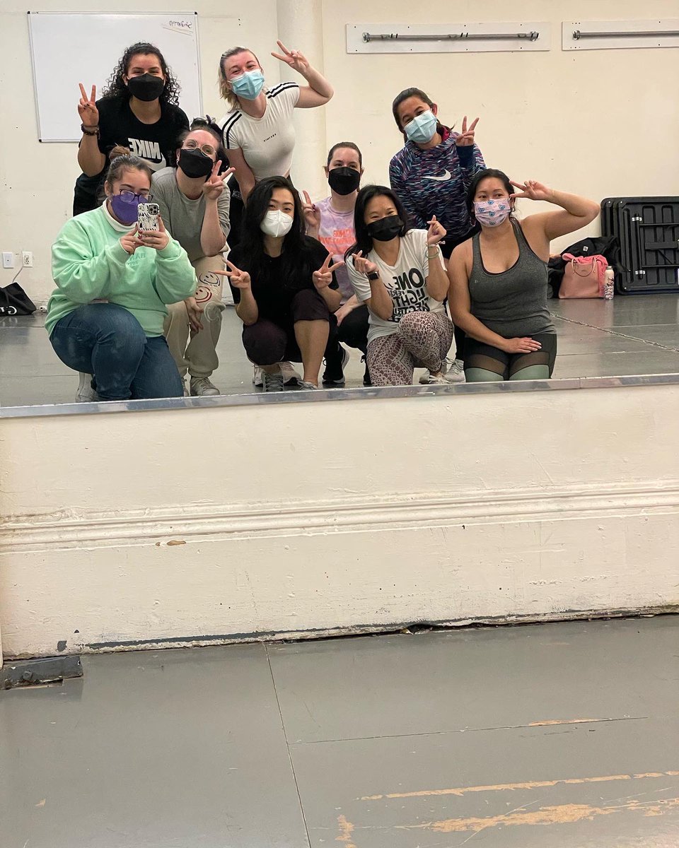 EuphoriaDanceNY's tweet photo. You make us feel special! Thank you ONCEs and everyone who came out to take our Twice classes this weekend! Y'all did amazing and we hope to see you at our future classes! ☺️💕💖
#kpopdance #kpopfitness #Twice #NYC #nycdanceclasses #kpopinnyc #EuphoriaDance #EuphoriaDanceNY https://t.co/QZBvUWVGZD