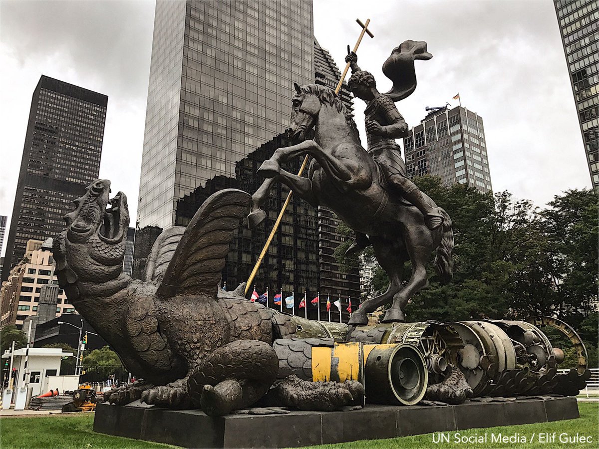 UN's tweet photo. 📷: The "Good Defeats Evil" Sculpture at UNHQ depicts St. George slaying a dragon created from fragments of nuclear missiles.

To achieve a peaceful and sustainable future, the world must be free of nuclear weapons. https://t.co/fP4QLnDqPy