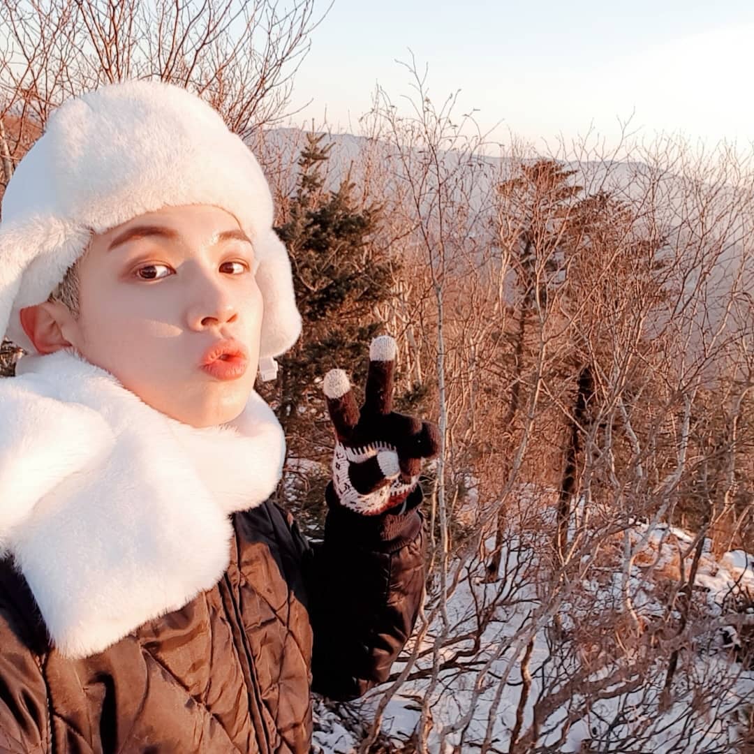 timeto_0228's tweet photo. 200228
hweng_star 인스타
🔗https://t.co/isy37czIc2 https://t.co/KkChpQqmnt