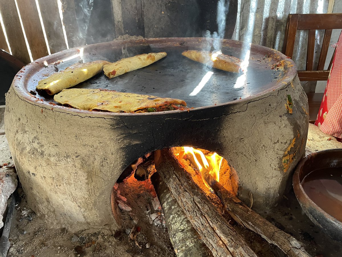 oaxacaes's tweet photo. Ustedes saben que en #Oaxaca la comida enamora https://t.co/stSoFmKpM4