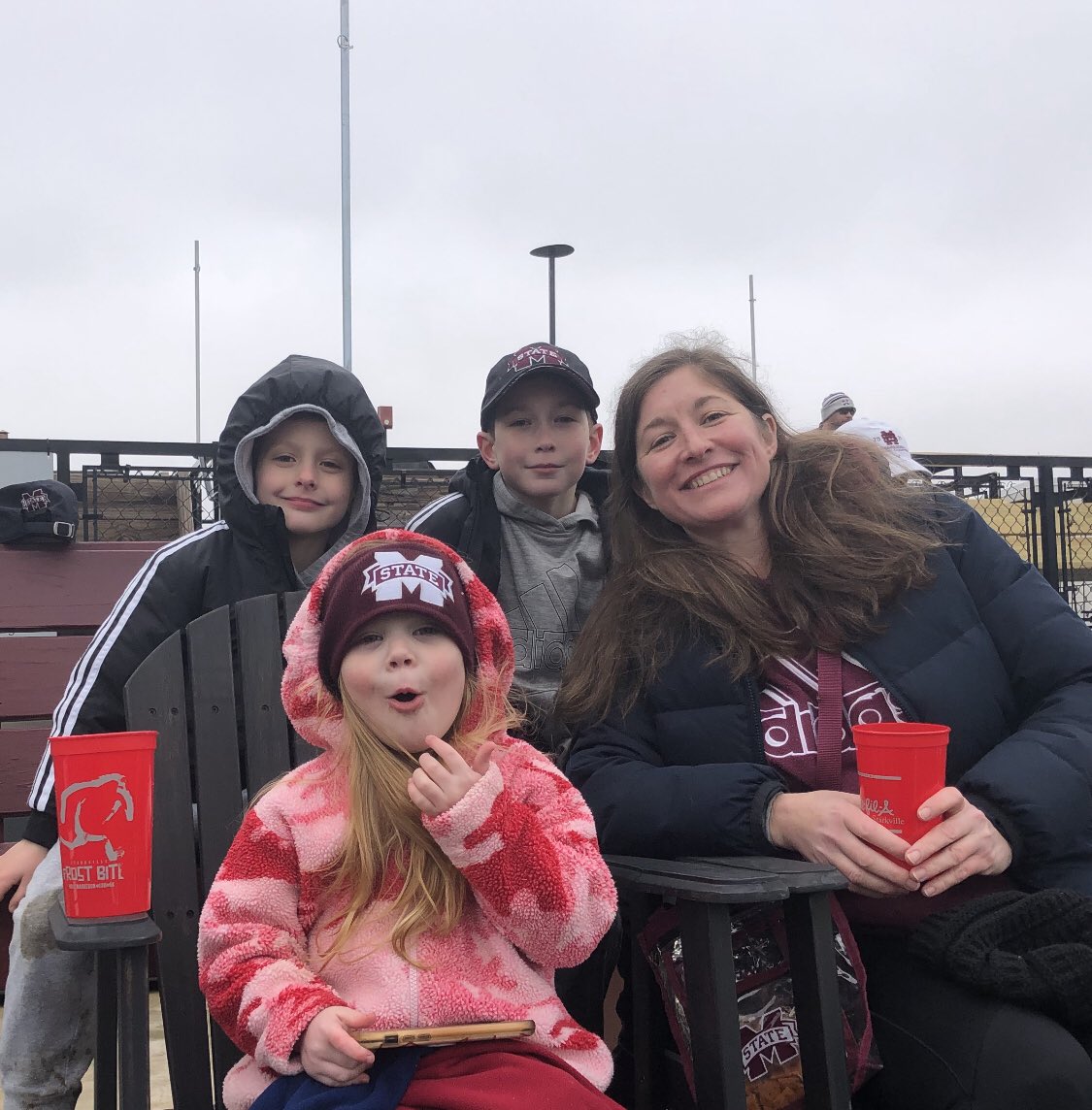 briandunleavy14's tweet photo. Sunday baseball with my crew, great day on campus. #ItsNotThatCold #HailState https://t.co/7QGVKcKXgR