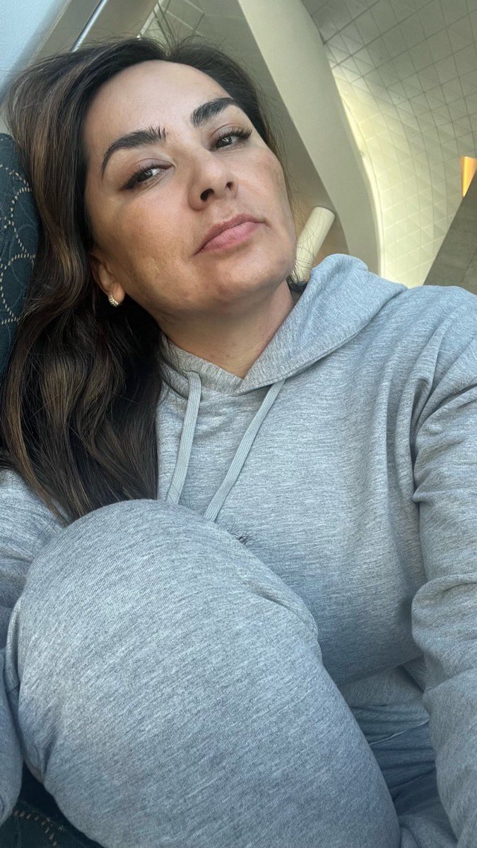 giarmi's tweet image. “Sentirnos ridículos nos hace ver la realidad y puede salvarnos de un sufrimiento mayor.” #SextoSentido #Intuición #FelizDomingo