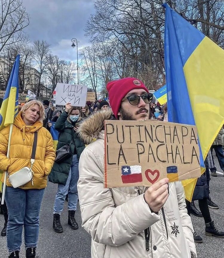 veggito6669's tweet photo. #Ukrania #UkraineRussiaWar  lo encontré muy bueno #Chile #Antofagasta https://t.co/TP58CbGWqj