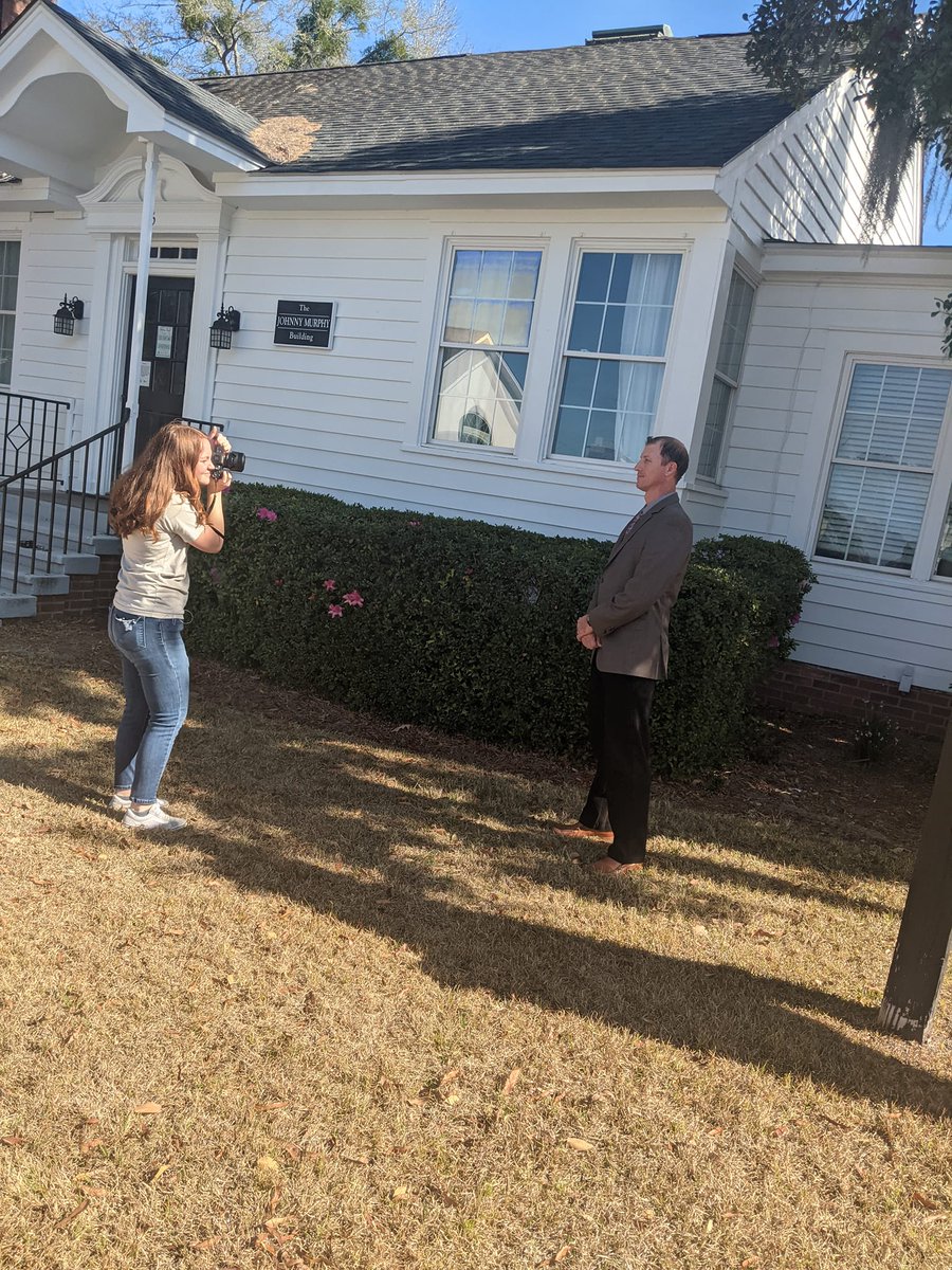 CB2TB's tweet photo. "Headshots 4 Vets" was a complete success to have our Veterans professional business profiles updated to aid in the transition into the civilian sector. https://t.co/O9Jvo24nv9