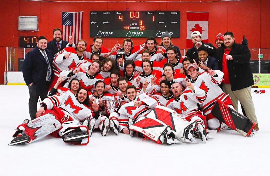 MaryvilleHockey's tweet photo. Your 2022 Lindsay Cup Conference Champions! #HistoryStartsNow #Dawgs https://t.co/jIhBhf3VEV