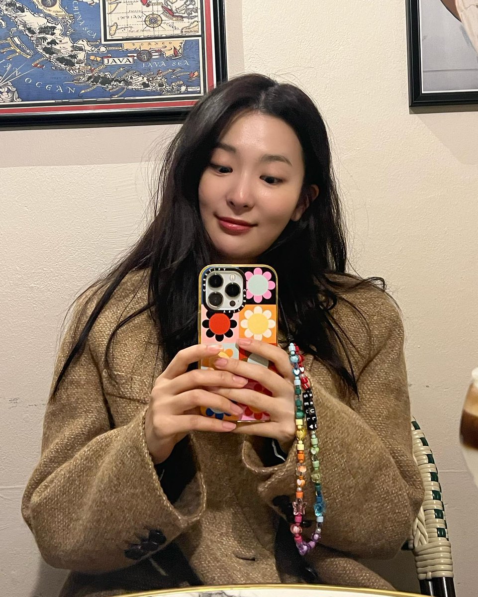 KSGUpdates's tweet photo. [ARTICLE] 220228 

"Red Velvet Seulgi's romantic date is? 'Wannie Wannie'"
https://t.co/E4ki8D8fEz
"Red Velvet Seulgi's weekend date is? Really?"
https://t.co/srd5lgHwAC

#슬기 #SEULGI @RVsmtown https://t.co/2q8irsvFmf